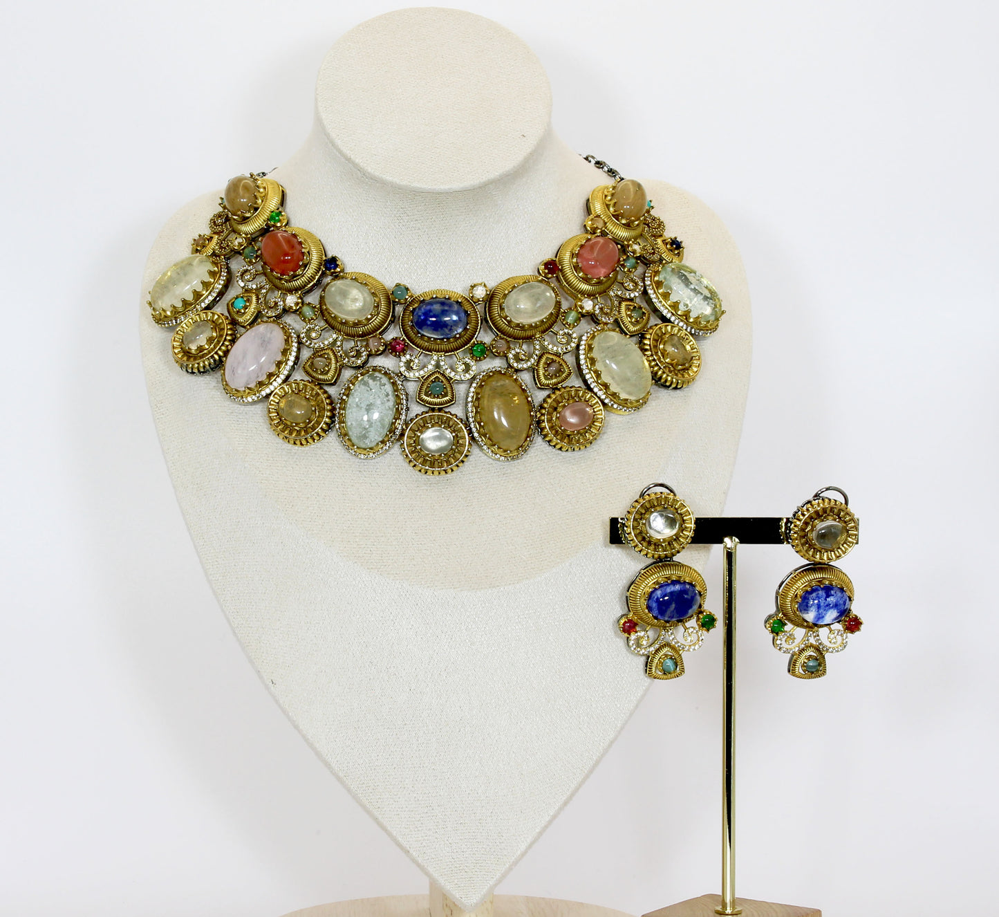 Abha Heritage Natural Stone Set